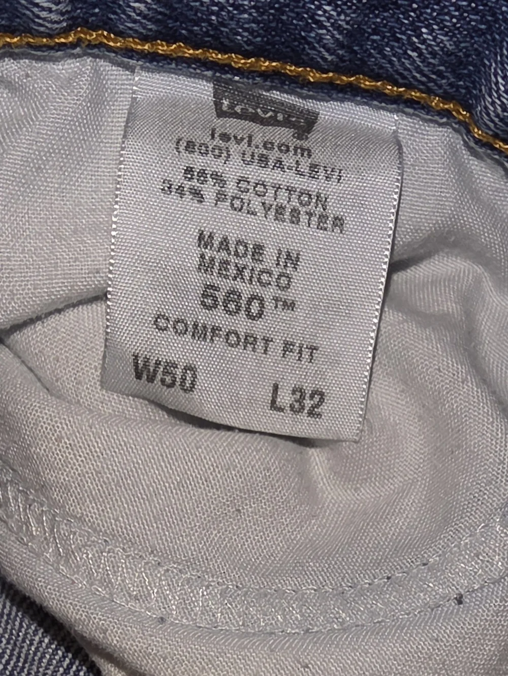 Levi's 560 Cofort Fit Men's Light Wash Blue Relaxed Jeans 50x32